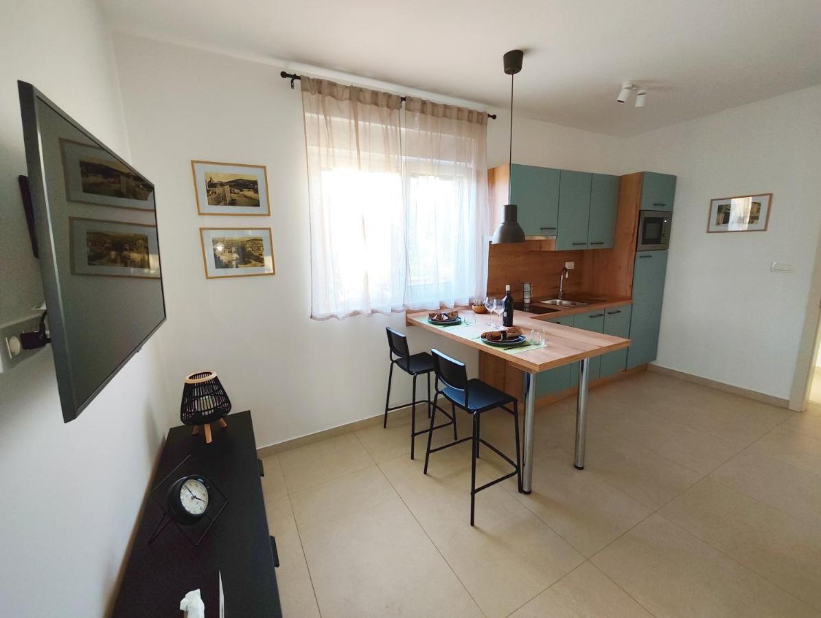 Appartement Olives Garden à Trogir Extérieur photo