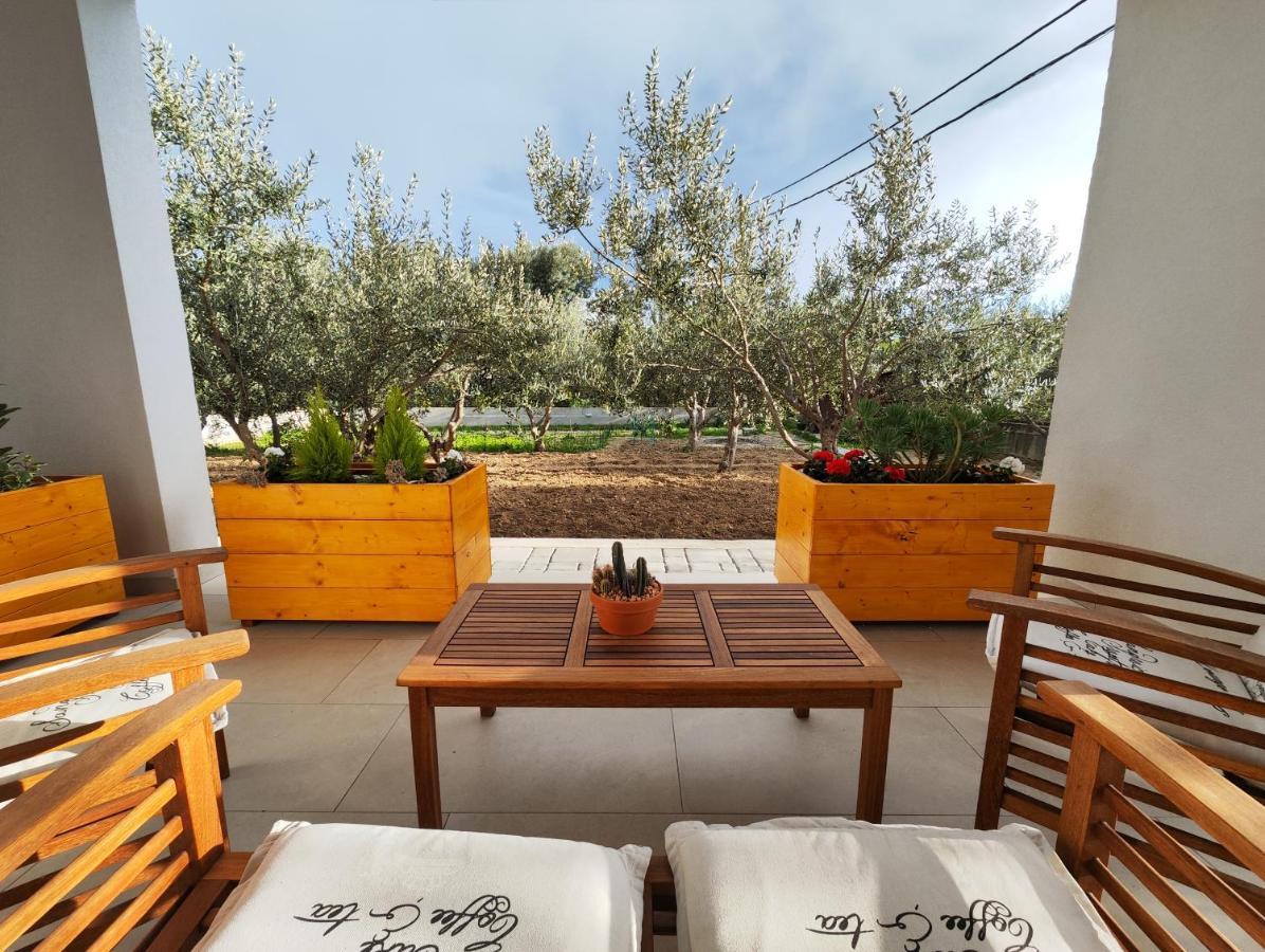 Appartement Olives Garden à Trogir Extérieur photo